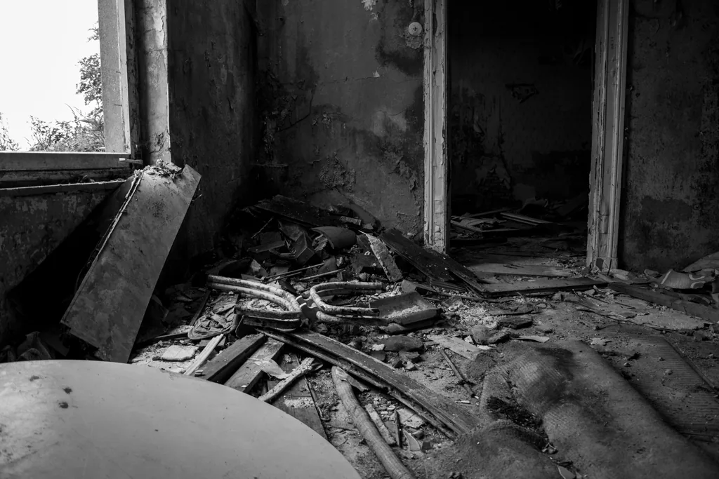 burned kitchen fire damage